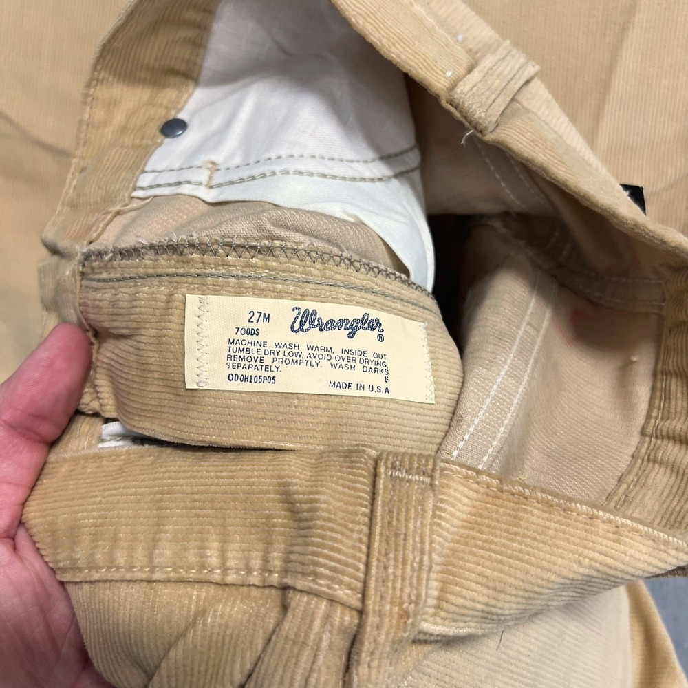 Vintage 70s Wrangler Corduroy Pants Boot Flare Made in USA Womens 27 M x 32L Tan - Picture 4 of 10